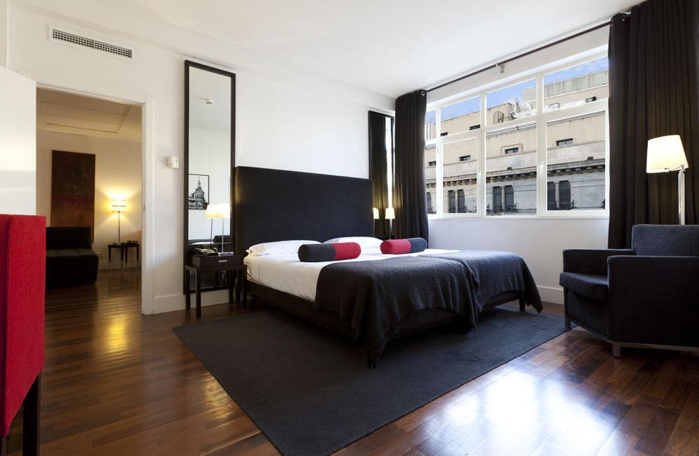 Puerta Del Sol Hotel *
