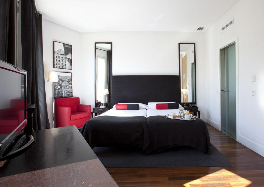 Puerta Del Sol Hotel