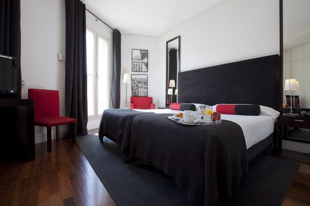 Puerta Del Sol Hotel