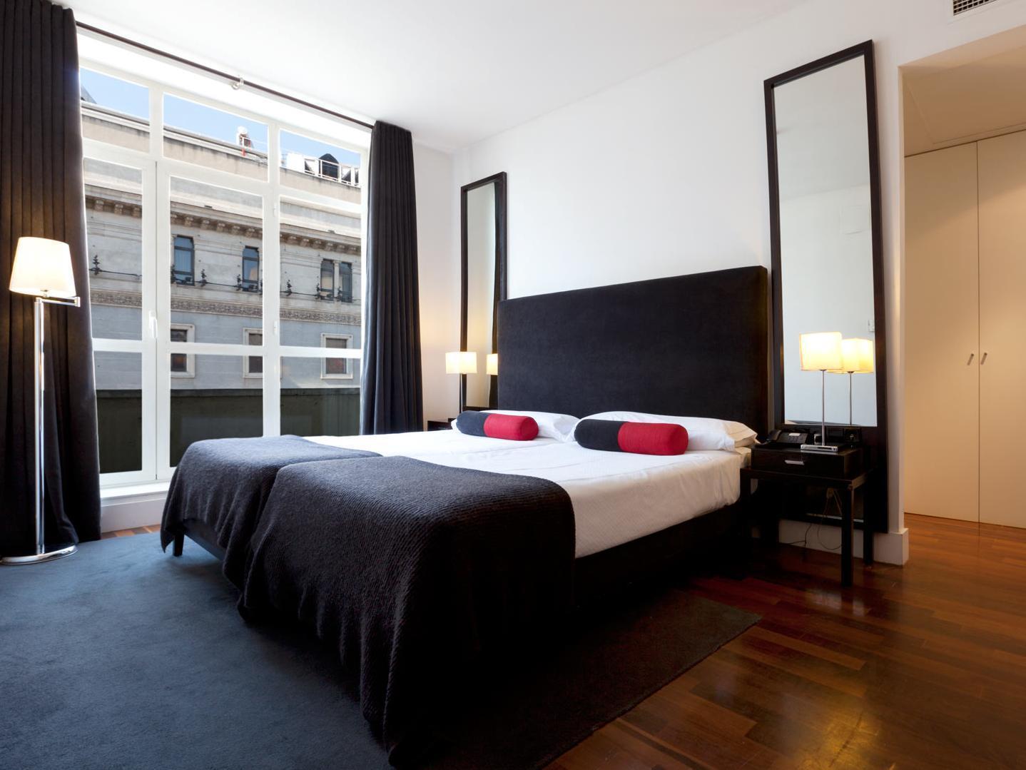 Puerta Del Sol Hotel