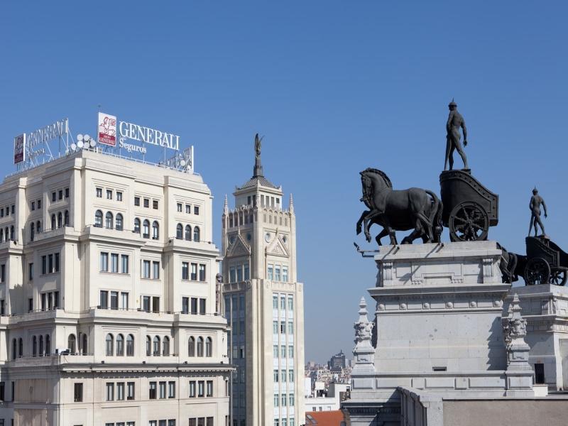 Puerta Del Sol *